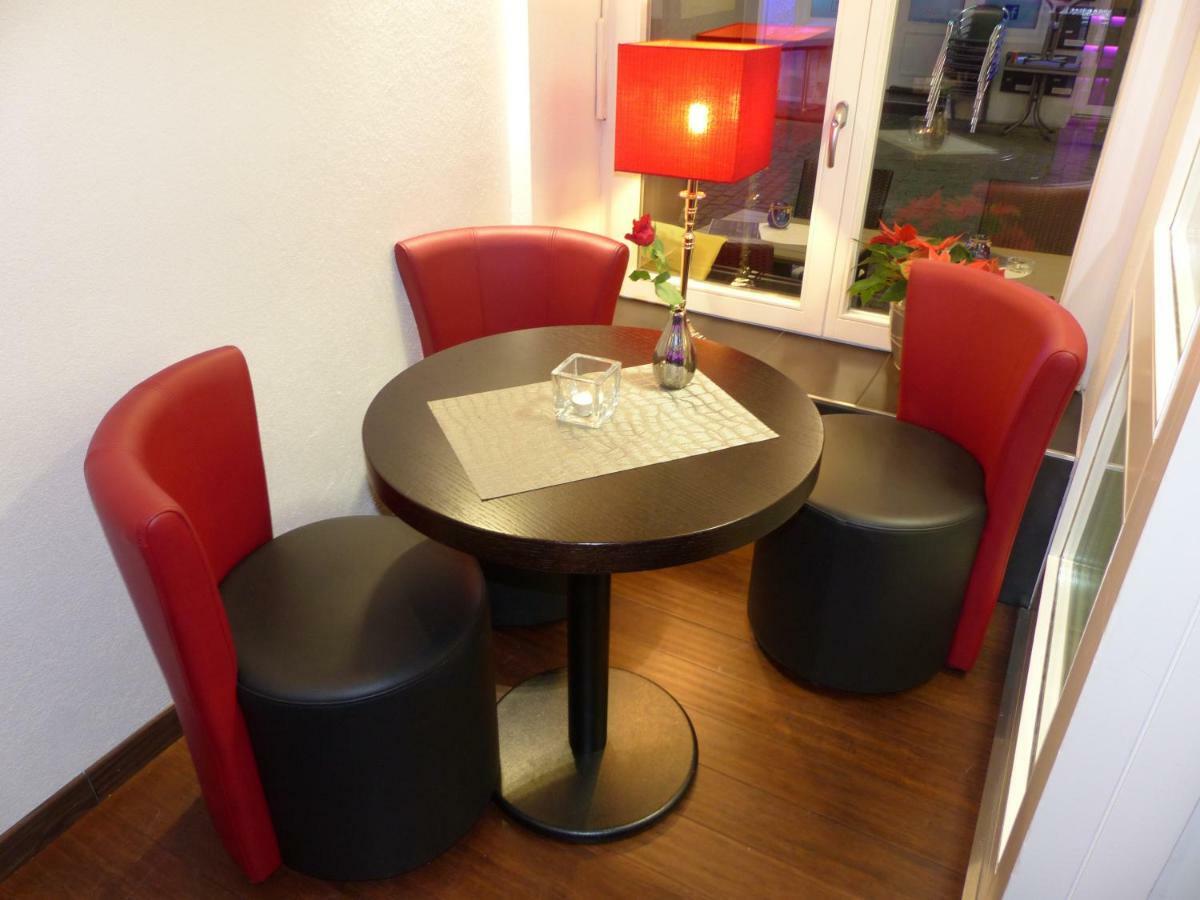 סארלואי Aparthotel C'Est La Vie מראה חיצוני תמונה