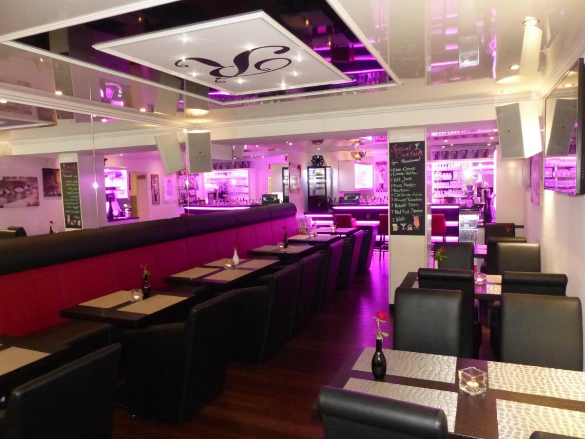 סארלואי Aparthotel C'Est La Vie מראה חיצוני תמונה