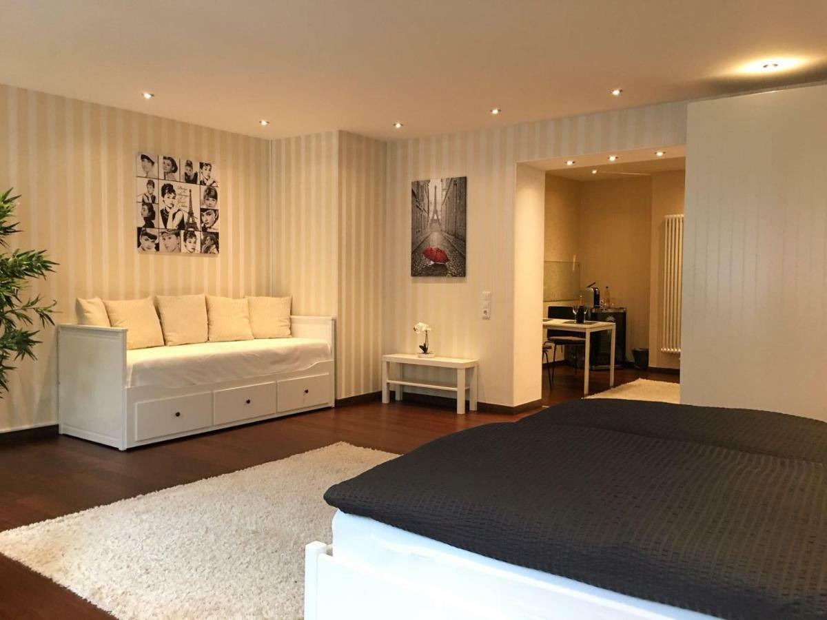 סארלואי Aparthotel C'Est La Vie מראה חיצוני תמונה
